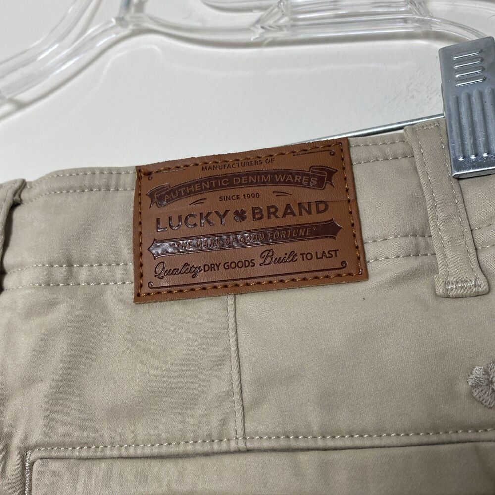 Lucky Brand Khaki Flat Front Chino Shorts Mens Size 33 Casual Stretch 9" Pockets - Picture 5 of 14